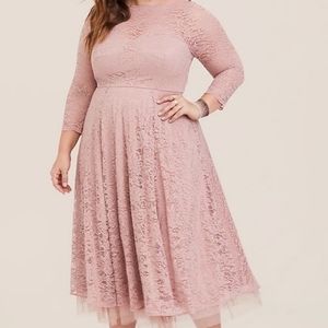 Torrid Special Occasion Blush Lace 3/4 Sleeve Tulle A-Line Midi Dress